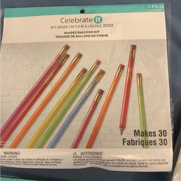 Celebrate It Shaped Balloon Kits Back To School - Picture 2 of 4